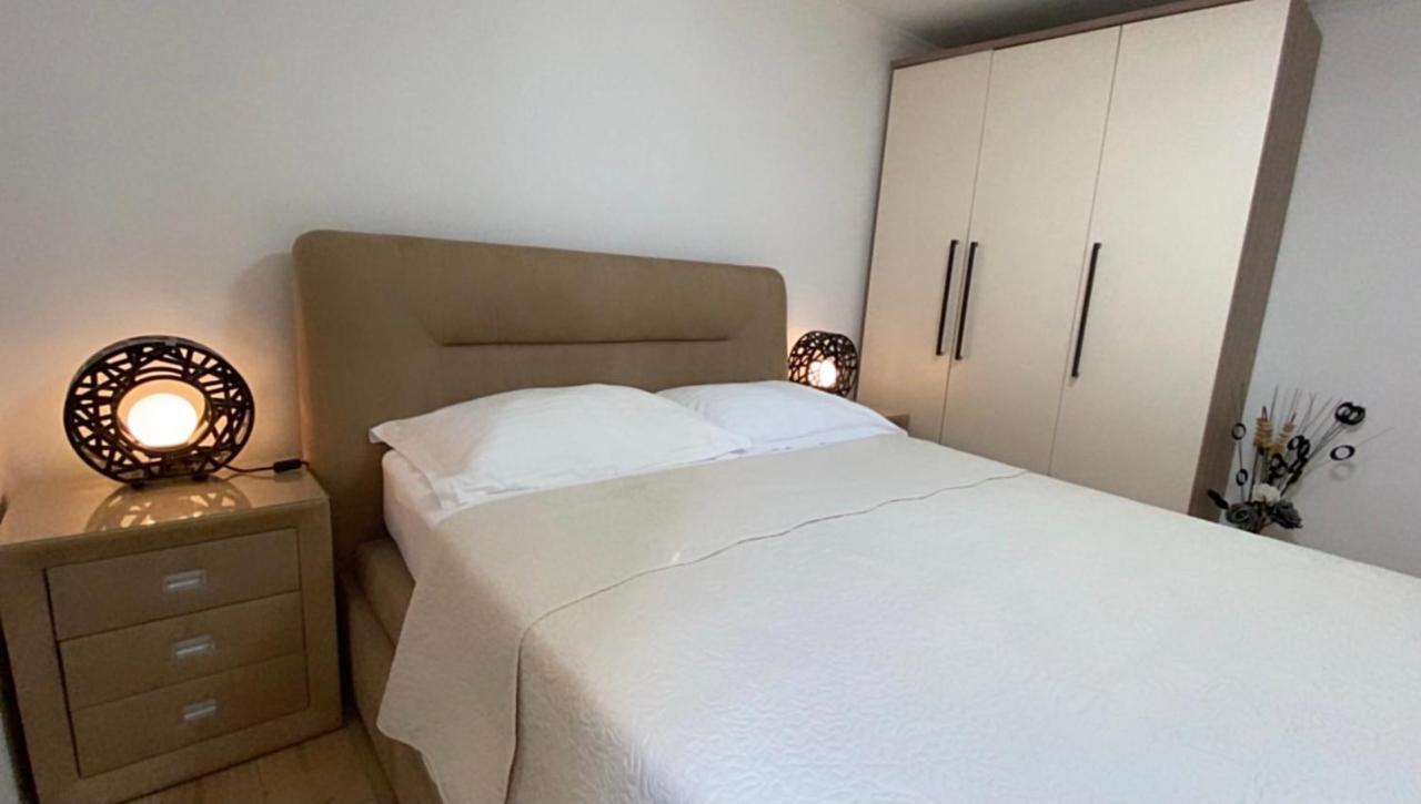 Apartments Tasha Mali Lošinj Buitenkant foto
